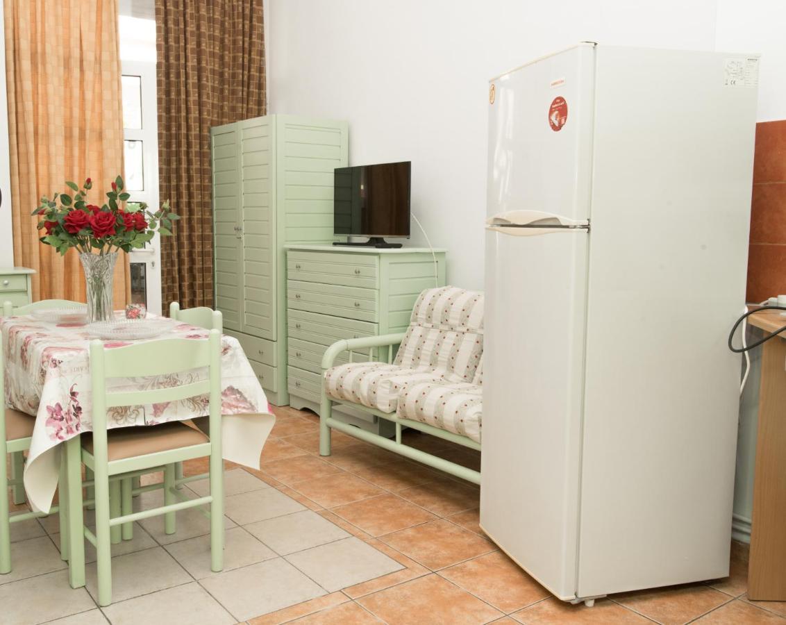 Stavros Studio Apartment In Кос Екстериор снимка